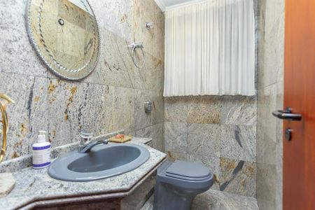 Apartamento à venda com 422m², 4 quartos e 4 vagas Apartamento à venda com 422m², 4 quartos e 4 vagasLavabo