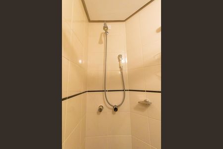 Apartamento à venda com 422m², 4 quartos e 4 vagas Apartamento à venda com 422m², 4 quartos e 4 vagasBanheiro da Suíte 1