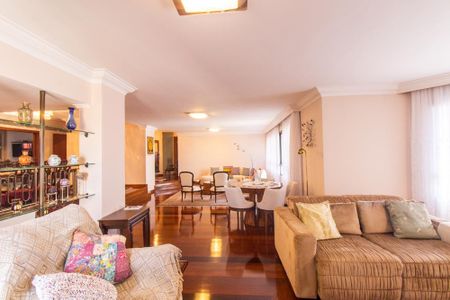 Apartamento à venda com 422m², 4 quartos e 4 vagas Apartamento à venda com 422m², 4 quartos e 4 vagasSala