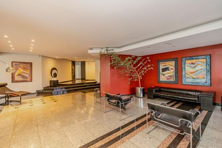 Apartamento à venda com 422m², 4 quartos e 4 vagas Apartamento à venda com 422m², 4 quartos e 4 vagasHall de entrada