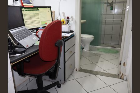 Casa para alugar com 55m², 1 quarto e sem vagaEscritório