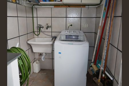 Casa para alugar com 55m², 1 quarto e sem vagaÁrea de Serviço