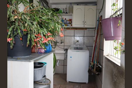 Casa para alugar com 55m², 1 quarto e sem vagaÁrea de Serviço