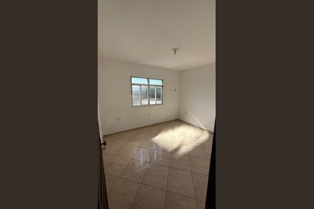 Quarto de casa para alugar com 2 quartos, 110m² em Curicica, Rio de Janeiro
