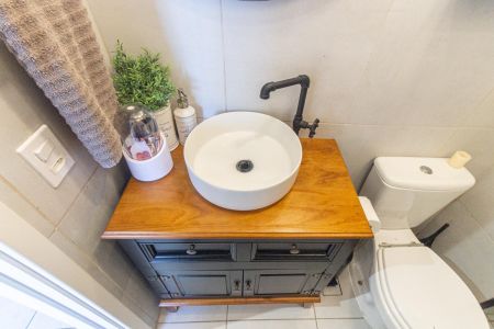 Banheiro de apartamento à venda com 2 quartos, 34m² em Água Rasa, São Paulo