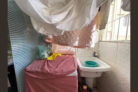 Apartamento à venda com 80m², 3 quartos e 1 vaga Apartamento à venda com 80m², 3 quartos e 1 vagaÁrea de Serviço