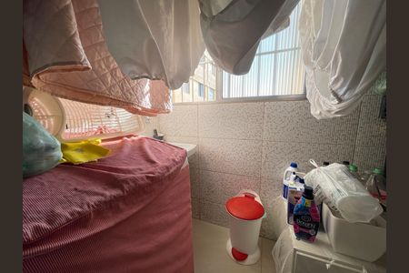 Apartamento à venda com 80m², 3 quartos e 1 vaga Apartamento à venda com 80m², 3 quartos e 1 vagaÁrea de Serviço