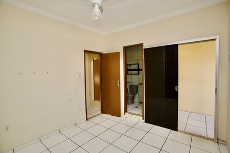 Casa de condomínio para alugar com 173m², 3 quartos e 2 vagasQuarto Suíte