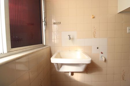Área de serviço de apartamento para alugar com 2 quartos, 77m² em Pechincha, Rio de Janeiro