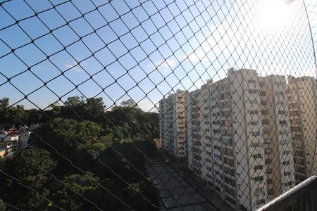 Apartamento para alugar com 77m², 2 quartos e 1 vagaQuarto 2 - Varanda