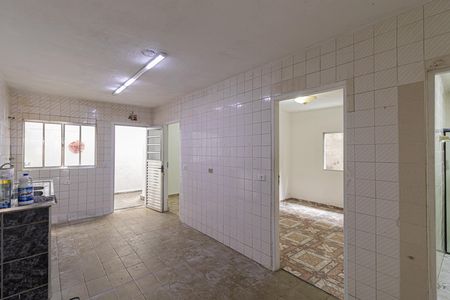 Cozinha de casa para alugar com 3 quartos, 70m² em Jardim Danfer, São Paulo