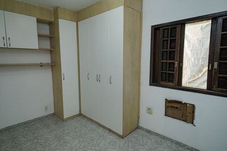 Casa à venda com 140m², 4 quartos e 2 vagas Casa à venda com 140m², 4 quartos e 2 vagasQuarto 2