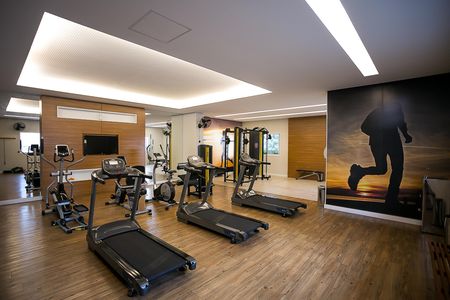 Apartamento à venda com 96m², 3 quartos e 2 vagas Apartamento à venda com 96m², 3 quartos e 2 vagasÁrea comum - Academia