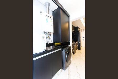 Apartamento à venda com 96m², 3 quartos e 2 vagas Apartamento à venda com 96m², 3 quartos e 2 vagasÁrea de Serviço