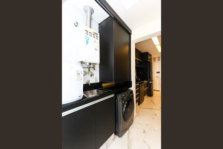 Apartamento à venda com 96m², 3 quartos e 2 vagas Apartamento à venda com 96m², 3 quartos e 2 vagasÁrea de Serviço