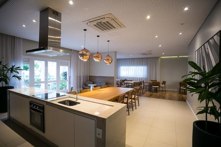 Apartamento à venda com 96m², 3 quartos e 2 vagas Apartamento à venda com 96m², 3 quartos e 2 vagasÁrea comum - Salão de festas