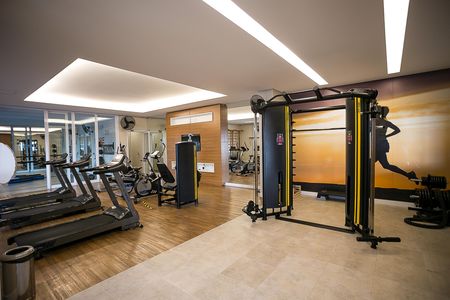 Apartamento à venda com 96m², 3 quartos e 2 vagas Apartamento à venda com 96m², 3 quartos e 2 vagasÁrea comum - Academia