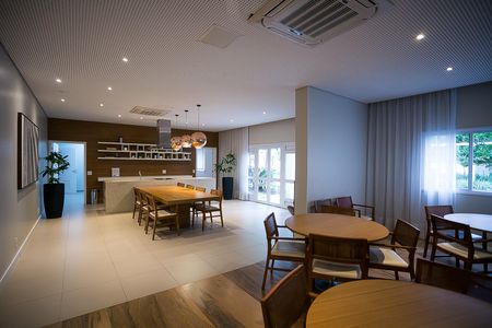 Apartamento à venda com 96m², 3 quartos e 2 vagas Apartamento à venda com 96m², 3 quartos e 2 vagasÁrea comum - Salão de festas
