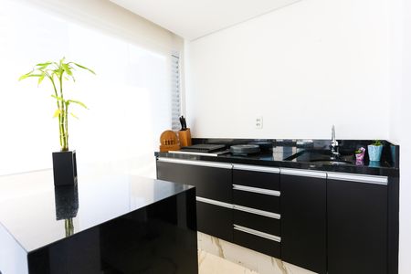 Apartamento à venda com 96m², 3 quartos e 2 vagas Apartamento à venda com 96m², 3 quartos e 2 vagasvaranda