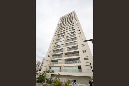 Apartamento à venda com 96m², 3 quartos e 2 vagas Apartamento à venda com 96m², 3 quartos e 2 vagasFachada