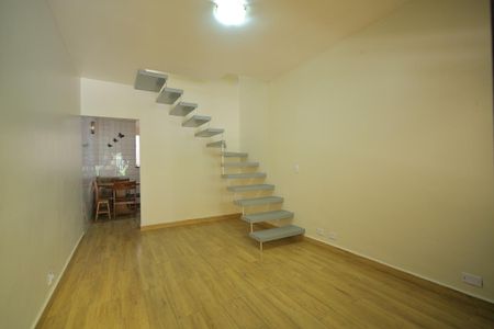 Casa para alugar com 2 quartos, 105m² em Ferrazópolis, São Bernardo do Campo