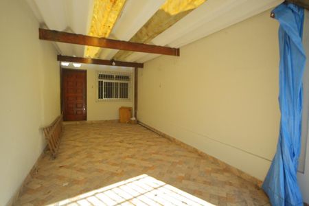 Garagem  de casa para alugar com 2 quartos, 105m² em Ferrazópolis, São Bernardo do Campo