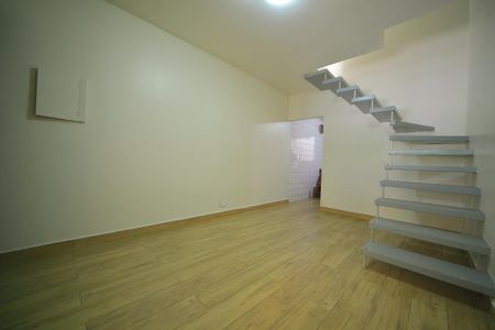 Casa para alugar com 105m², 2 quartos e 1 vagaSala