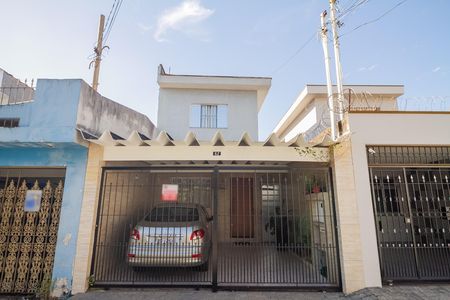 Fachada de casa à venda com 3 quartos, 125m² em Vila Carrão, São Paulo
