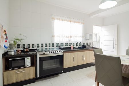 Cozinha de casa à venda com 3 quartos, 125m² em Vila Carrão, São Paulo