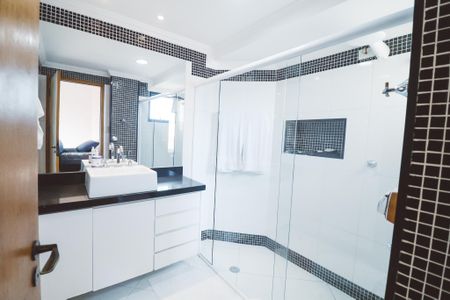 Apartamento à venda com 97m², 3 quartos e 2 vagasBanheiro da Suíte