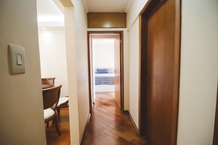 Apartamento à venda com 97m², 3 quartos e 2 vagasCorredor