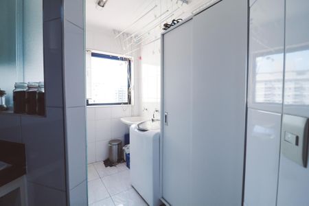 Apartamento à venda com 97m², 3 quartos e 2 vagasÁrea de Serviço
