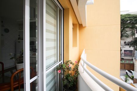 Varanda de apartamento para alugar com 1 quarto, 40m² em Indianópolis, São Paulo