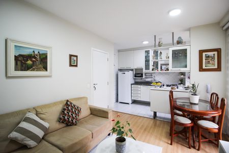 Sala de apartamento para alugar com 1 quarto, 40m² em Indianópolis, São Paulo