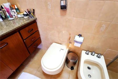 Casa à venda com 4 quartos, 328m² em Jardim Paulista I, Jundiaí