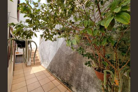 Casa à venda com 3 quartos, 220m² em Jardim Pacaembu, Jundiaí
