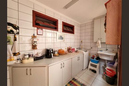 Casa à venda com 3 quartos, 220m² em Jardim Pacaembu, Jundiaí