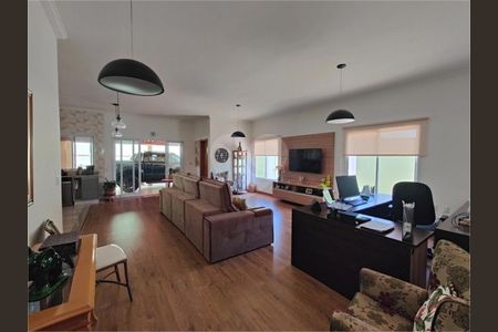 Casa à venda com 3 quartos, 237m² em Jardim Caxambu, Jundiaí