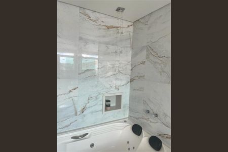 Casa à venda com 4 quartos, 373m² em Jardim Pacaembu, Jundiaí