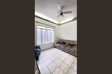 Casa à venda com 183m², 4 quartos e 2 vagas