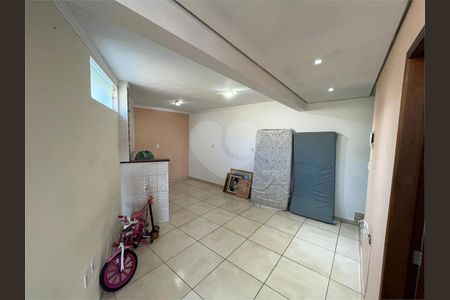 Casa à venda com 5 quartos, 201m² em Jardim Tamoio, Jundiaí