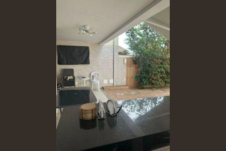 Casa à venda com 4 quartos, 190m² em Recreio dos Bandeirantes, Rio de Janeiro