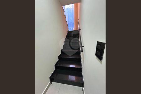 Casa à venda com 4 quartos, 208m² em Jardim Celeste, Jundiaí