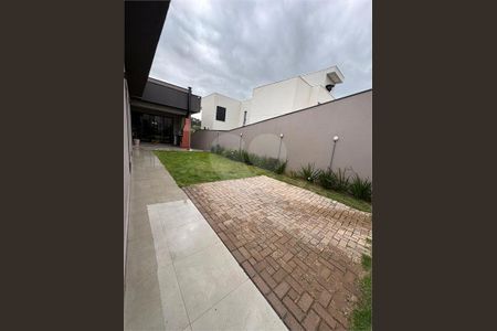 Casa à venda com 4 quartos, 208m² em Jardim Celeste, Jundiaí