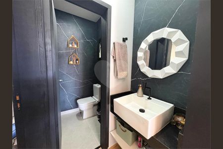 Casa à venda com 4 quartos, 208m² em Jardim Celeste, Jundiaí