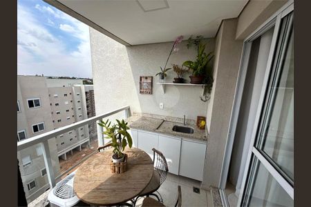 Apartamento à venda com 64m², 2 quartos e sem vaga