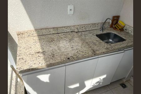 Apartamento à venda com 64m², 2 quartos e sem vaga