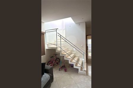 Casa à venda com 193m², 3 quartos e 2 vagas