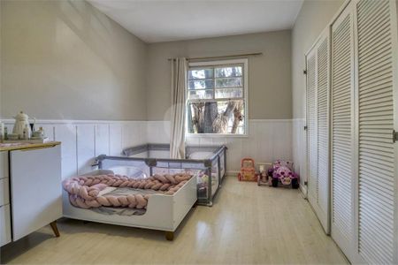 Casa à venda com 4 quartos, 322m² em Jardim Paulistano, São Paulo