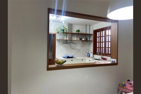 Casa à venda com 315m², 4 quartos e 5 vagas
